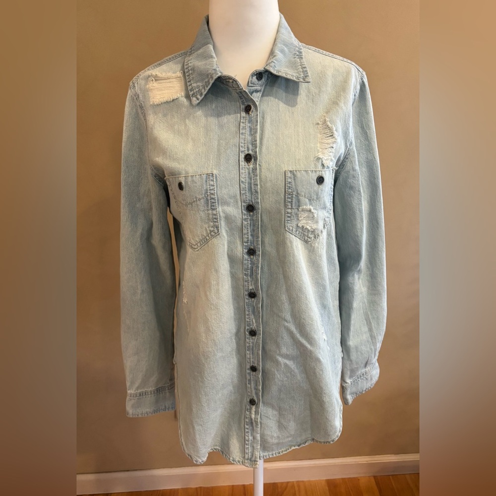 Bullhead Light Blue Distressed Denim lightweight cotton long sleeve shirt small - Picture 1 of 10